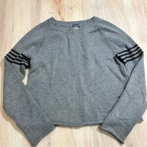 Patagonia Vintage Lambs Wool Striped Long Sleeve Grey Pullover Sweater Women’s M